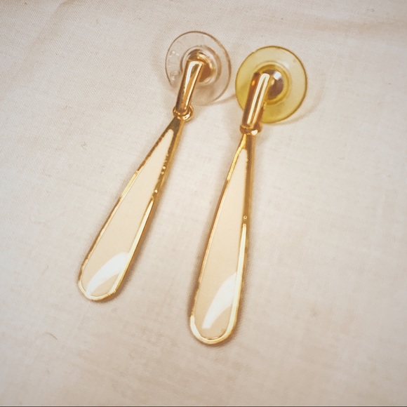 Cream Drop Earrings with Gold Tint Lining - Picture 5 of 5